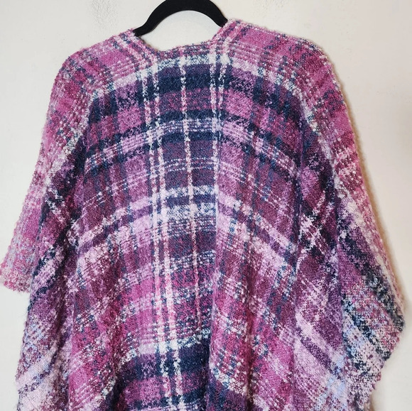 NWT Woolrich Purple Blanket Wrap. Soft and Cozy. One Size. - Picture 11 of 16